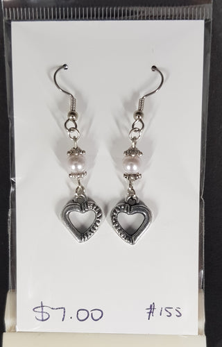 Earrings - glass pearl and heart - pale mauve