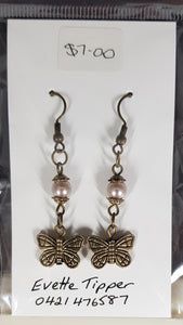 Earrings - Glass pearl and butterfly