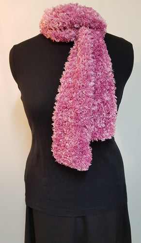 Scarf Feathers style yarn Dusky Pink