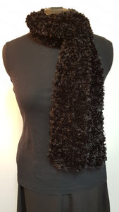 Scarf Feathers style yarn Black