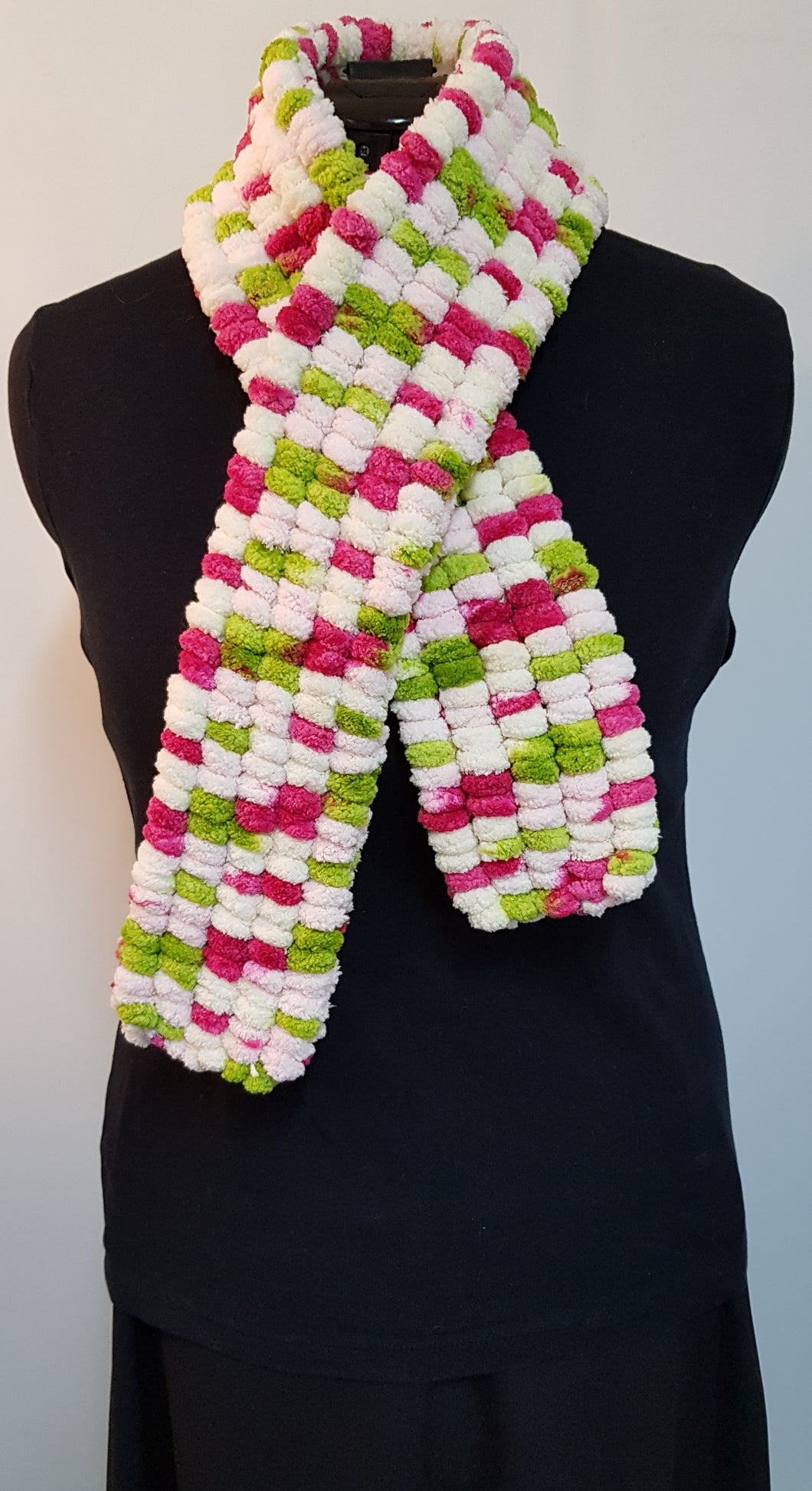 Snowball Scarf Rosebud
